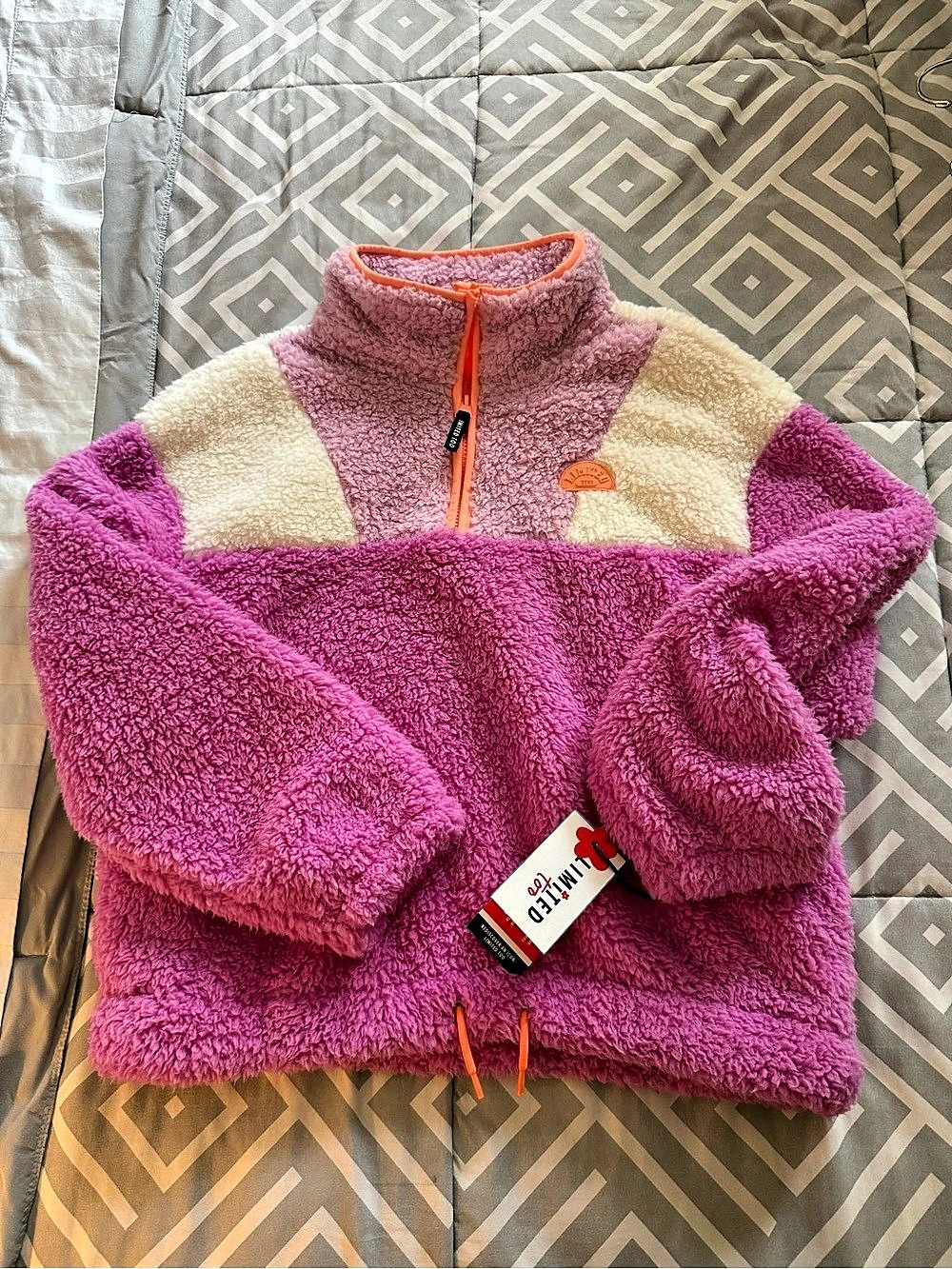 Limited Too Colorblock Fleece Pullover Pink & White